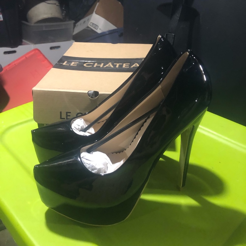 Heels - Picture 2 of 5